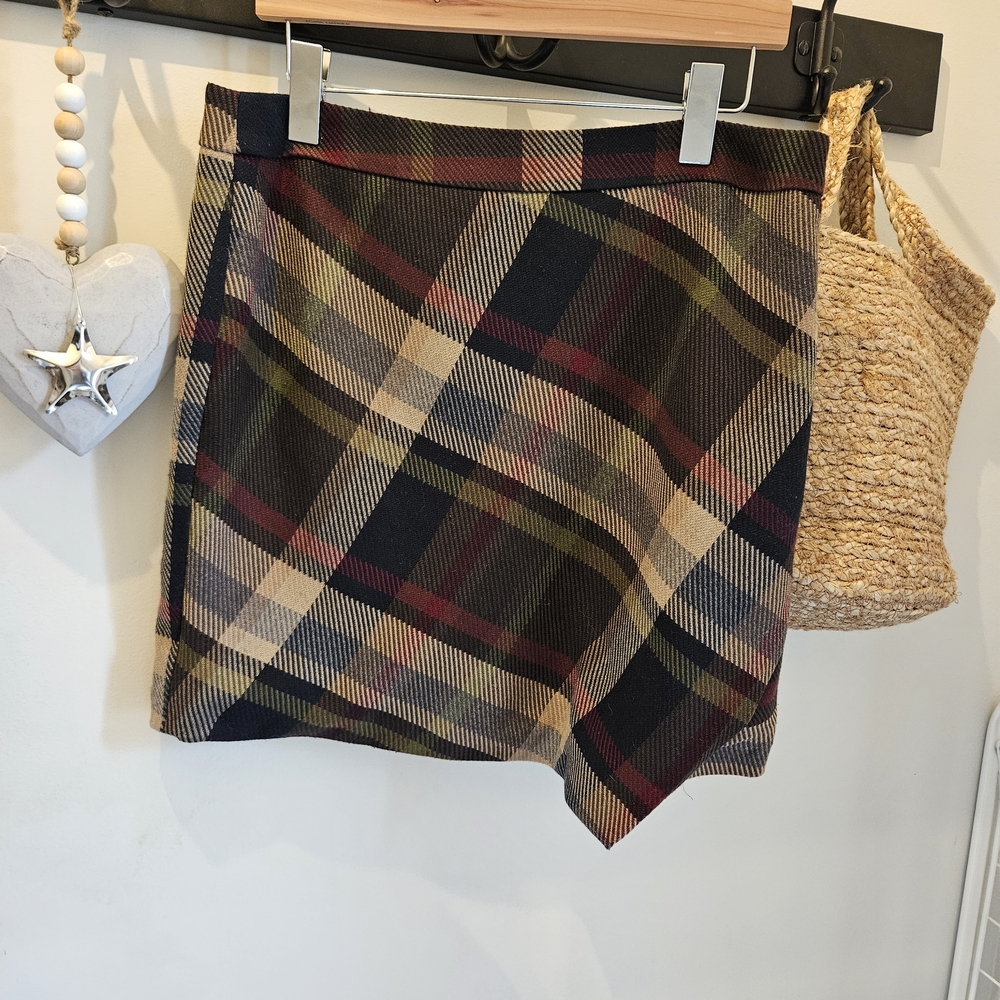 Le Chateau Multicolor Plaid Mini Skirt